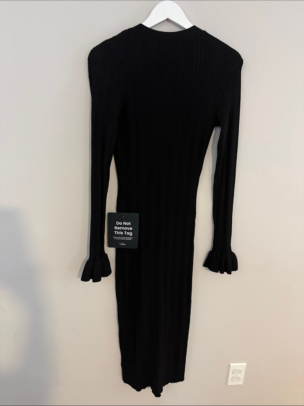 Lulu's Black Ribbed V‑Neck Midi Dress with Gold Buttons - Picture 6 of 9